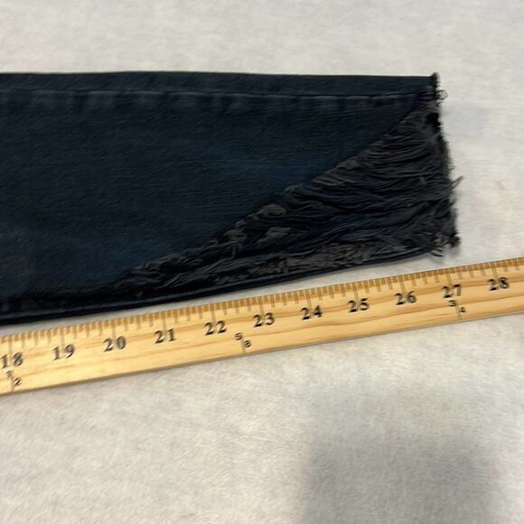 BlankNYC 27 The Bond Skinny Jeans Fray Asymmetric Hem 27 - Picture 11 of 11